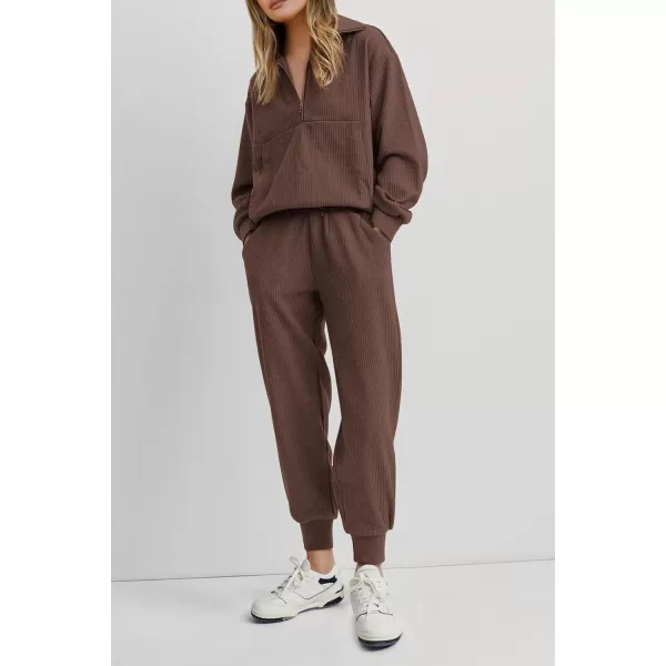imagePRETTYGARDEN Womens 2 Piece Sweatsuits Set Long Sleeve Half Zip Pullover Sweatshirt Joggers Sweatpants Fall Outfits TracksuitCoffee