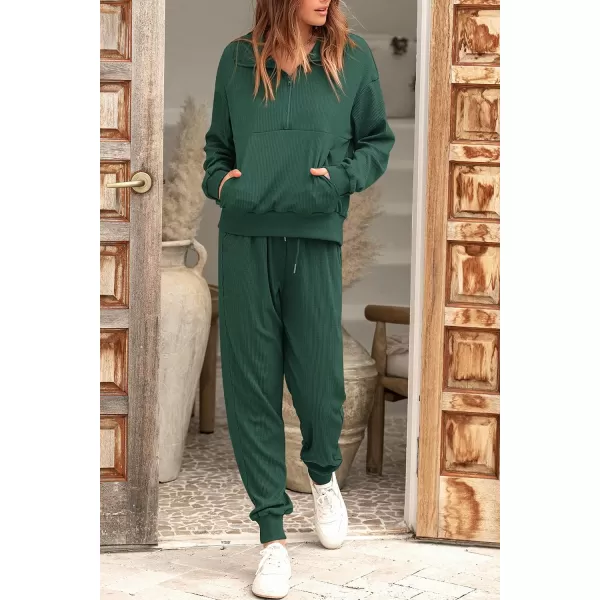 imagePRETTYGARDEN Womens 2 Piece Sweatsuits Set Long Sleeve Half Zip Pullover Sweatshirt Joggers Sweatpants Fall Outfits TracksuitDark Green