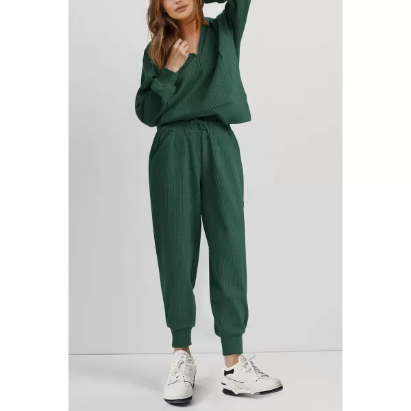 imagePRETTYGARDEN Womens 2 Piece Sweatsuits Set Long Sleeve Half Zip Pullover Sweatshirt Joggers Sweatpants Fall Outfits TracksuitDark Green
