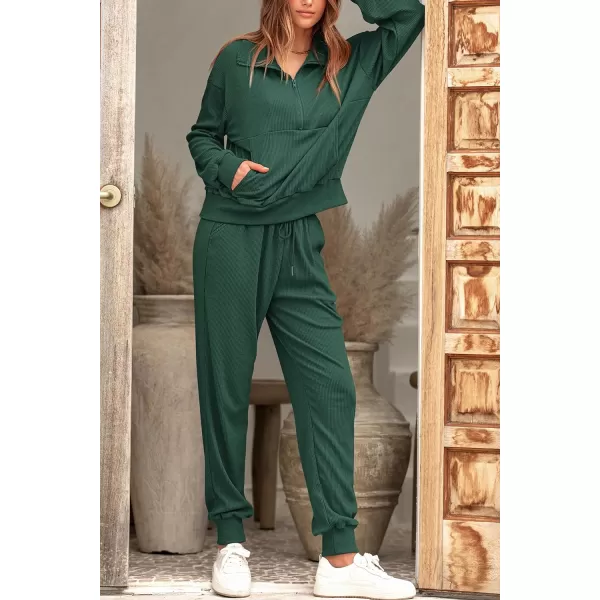 imagePRETTYGARDEN Womens 2 Piece Sweatsuits Set Long Sleeve Half Zip Pullover Sweatshirt Joggers Sweatpants Fall Outfits TracksuitDark Green