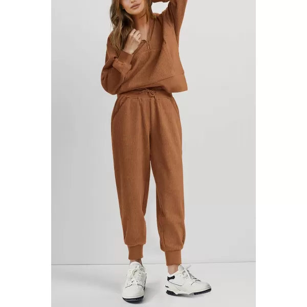 imagePRETTYGARDEN Womens 2 Piece Sweatsuits Set Long Sleeve Half Zip Pullover Sweatshirt Joggers Sweatpants Fall Outfits TracksuitDark Khaki