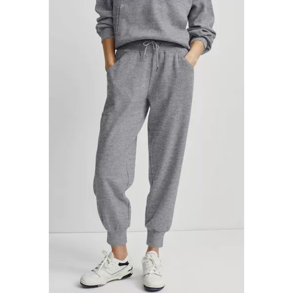 imagePRETTYGARDEN Womens 2 Piece Sweatsuits Set Long Sleeve Half Zip Pullover Sweatshirt Joggers Sweatpants Fall Outfits TracksuitGrey