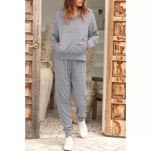 imagePRETTYGARDEN Womens 2 Piece Sweatsuits Set Long Sleeve Half Zip Pullover Sweatshirt Joggers Sweatpants Fall Outfits TracksuitGrey