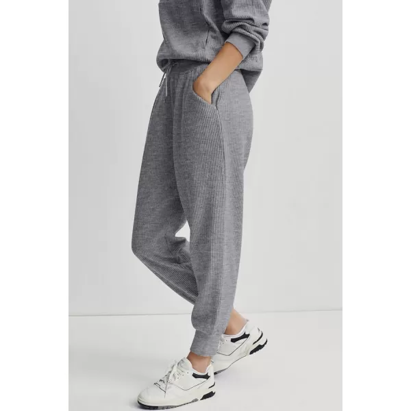 imagePRETTYGARDEN Womens 2 Piece Sweatsuits Set Long Sleeve Half Zip Pullover Sweatshirt Joggers Sweatpants Fall Outfits TracksuitGrey