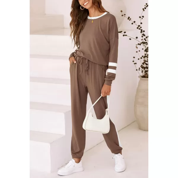 imagePRETTYGARDEN Womens 2023 Fall Two Piece Outfit Long Sleeve Crewneck Pullover Tops and Long Pants TracksuitStriped Dark Khaki