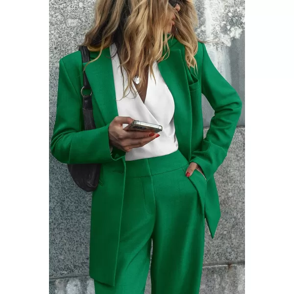 imagePRETTYGARDEN Womens 2023 Fall Two Piece Outfits Blazer Jacket and Wide Leg Pants Pockets Business Casual Suit SetsGreen