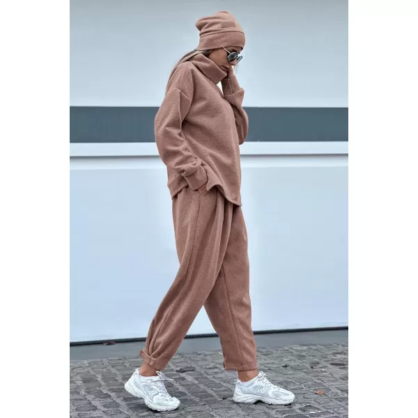 imagePRETTYGARDEN Womens 2023 Fall Two Piece Outfits Long Sleeve Tracksuit Set Turtleneck Pullover Tops Casual Pants SweatsuitsLight Brown