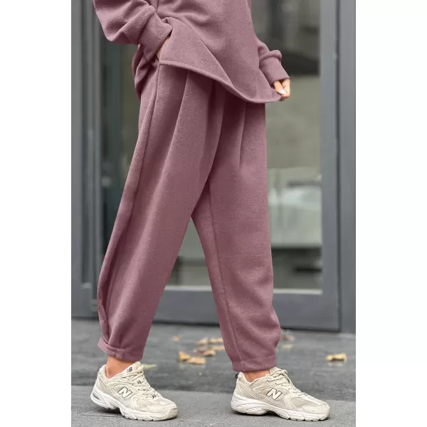 imagePRETTYGARDEN Womens 2023 Fall Two Piece Outfits Long Sleeve Tracksuit Set Turtleneck Pullover Tops Casual Pants SweatsuitsPurple Red