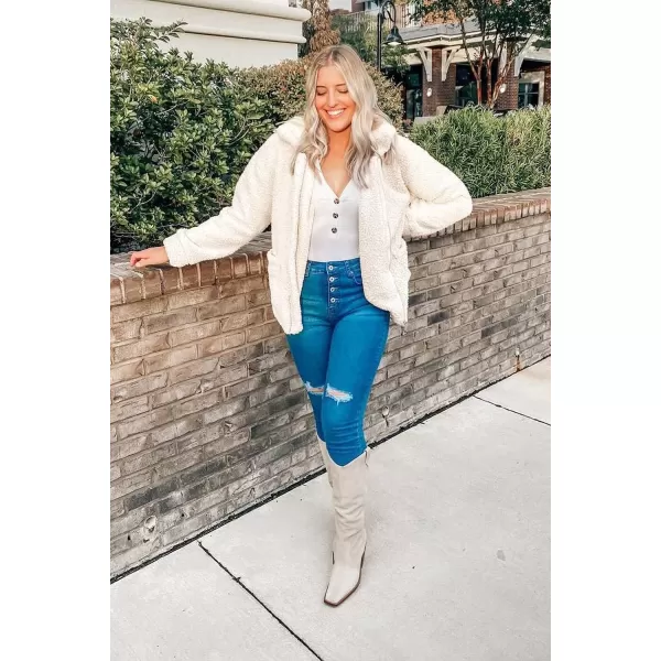 imagePRETTYGARDEN Womens 2023 Fashion Winter Coat Long Sleeve Lapel Zip Up Faux Shearling Shaggy Oversized Shacket JacketWhite