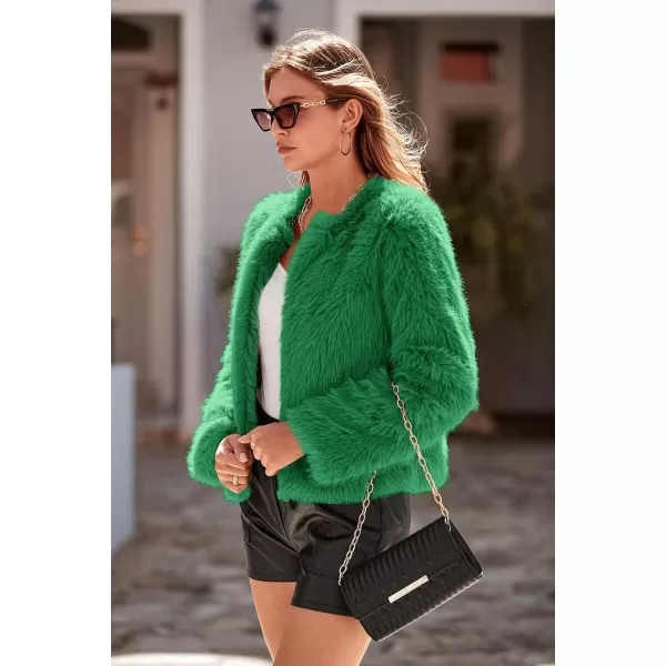 imagePRETTYGARDEN Womens 2023 Winter Coats Fleece Cropped Jacket Faux Fur Long Sleeve Pockets Shaggy Warm Outerwear Fall ClothesGreen