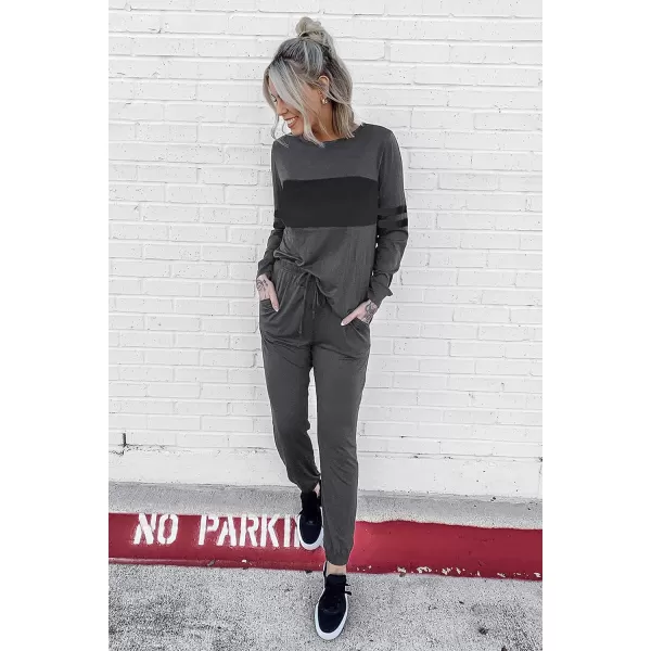 imagePRETTYGARDEN Womens Color Block 2 Piece Tracksuit Crewneck Long Sleeve Tops Long Sweatpants Outfits Lounge SetsDark Grey