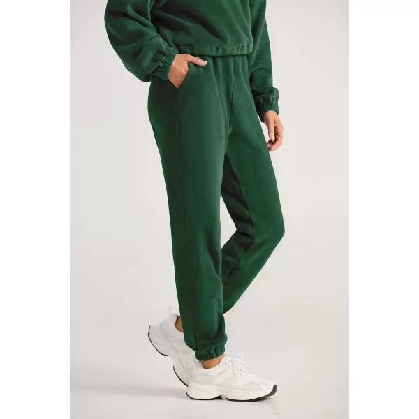 imagePRETTYGARDEN Womens Fall 2 Piece Outfits Fleece Sweatsuits Set Half Zip Cropped Sweatshirt Pullover Sweatpants Y2K TracksuitGreen