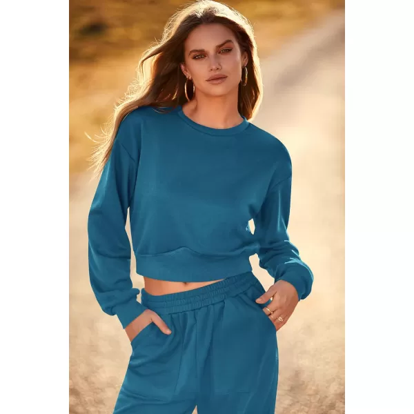 imagePRETTYGARDEN Womens Fall 2 Piece Outfits Sweatsuits Sets Long Sleeve Crop Tops Sweatshirt Wide Leg Cargo Pants with PocketsDark Blue