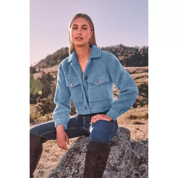 imagePRETTYGARDEN Womens Fall Clothes Sherpa Shacket Jacket Fuzzy Fleece Lapel Button Down Cropped Coat OuterwearSky Blue