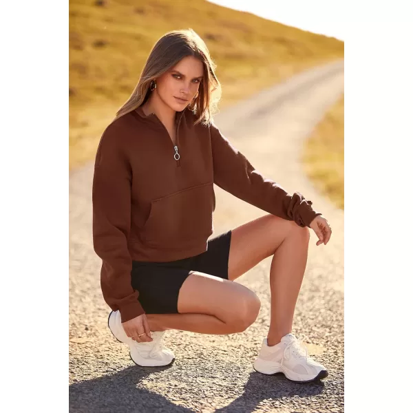 imagePRETTYGARDEN Womens Fall Fashion Zip Up Sweatshirt Casual Long Sleeve Collared Crop Tops Blouse ActivewearCoffee