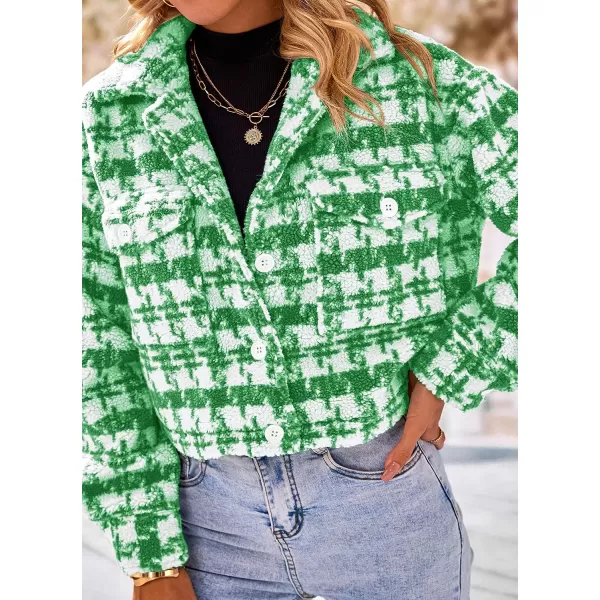 imagePRETTYGARDEN Womens Fall Plaid Shacket Jacket Faux Fur Lapel Open Front Cropped Winter Coats OuterwearBrilliant Green
