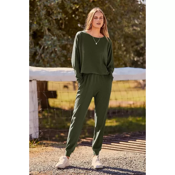 imagePRETTYGARDEN Womens Fashion Outfits 2 Piece Sweatsuit Solid Color Long Sleeve Pullover Long PantsArmy Green