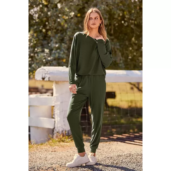 imagePRETTYGARDEN Womens Fashion Outfits 2 Piece Sweatsuit Solid Color Long Sleeve Pullover Long PantsArmy Green