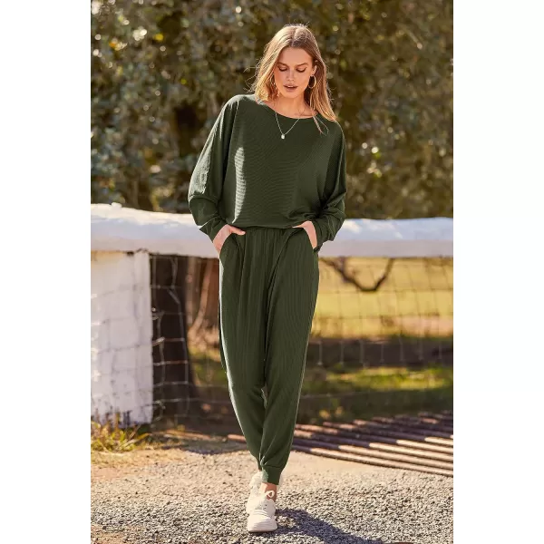 imagePRETTYGARDEN Womens Fashion Outfits 2 Piece Sweatsuit Solid Color Long Sleeve Pullover Long PantsArmy Green