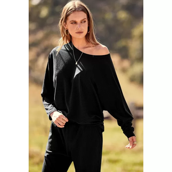 imagePRETTYGARDEN Womens Fashion Outfits 2 Piece Sweatsuit Solid Color Long Sleeve Pullover Long PantsBlack