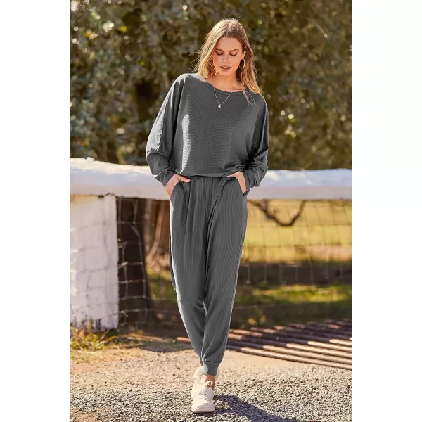 imagePRETTYGARDEN Womens Fashion Outfits 2 Piece Sweatsuit Solid Color Long Sleeve Pullover Long PantsDark Grey
