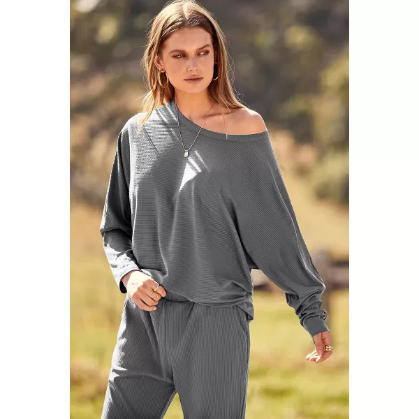 imagePRETTYGARDEN Womens Fashion Outfits 2 Piece Sweatsuit Solid Color Long Sleeve Pullover Long PantsGrey