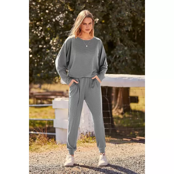 imagePRETTYGARDEN Womens Fashion Outfits 2 Piece Sweatsuit Solid Color Long Sleeve Pullover Long PantsGrey