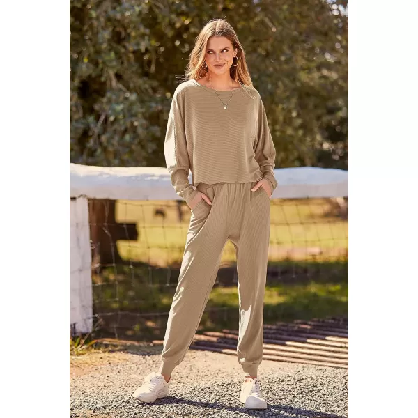 imagePRETTYGARDEN Womens Fashion Outfits 2 Piece Sweatsuit Solid Color Long Sleeve Pullover Long PantsKhaki