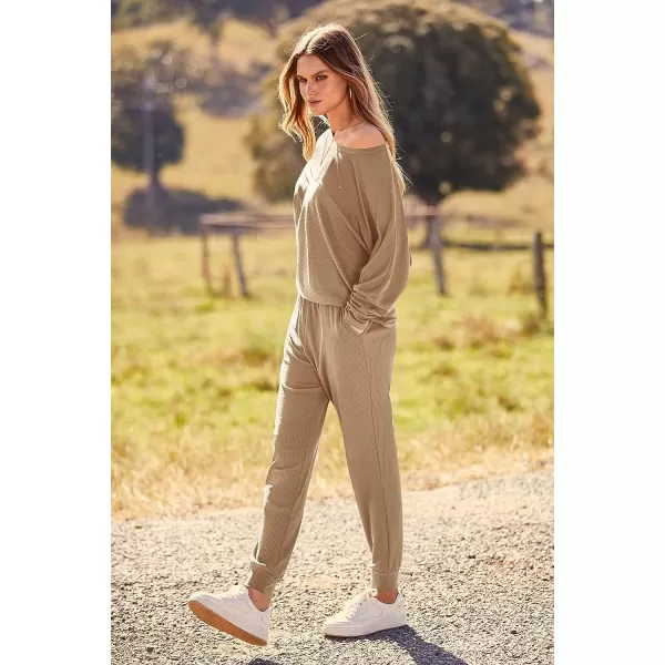 imagePRETTYGARDEN Womens Fashion Outfits 2 Piece Sweatsuit Solid Color Long Sleeve Pullover Long PantsKhaki