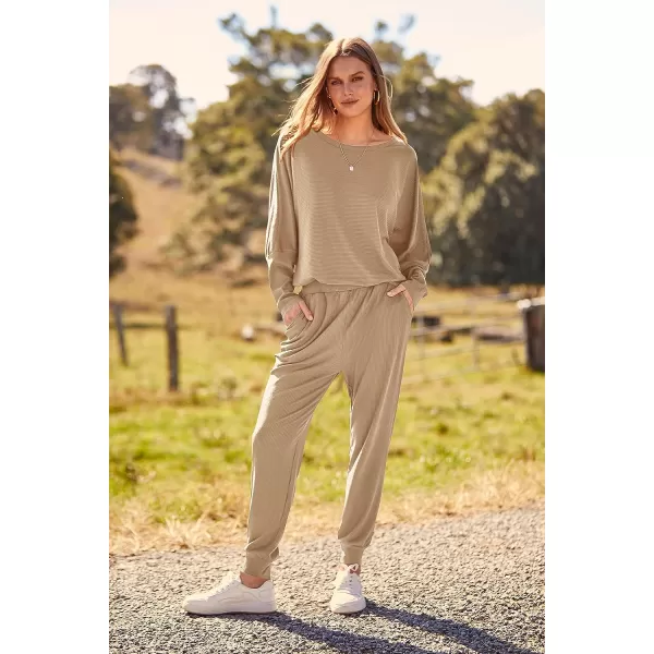 imagePRETTYGARDEN Womens Fashion Outfits 2 Piece Sweatsuit Solid Color Long Sleeve Pullover Long PantsKhaki