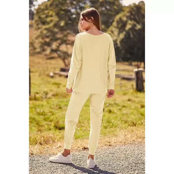imagePRETTYGARDEN Womens Fashion Outfits 2 Piece Sweatsuit Solid Color Long Sleeve Pullover Long PantsLight Khaki