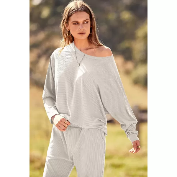 imagePRETTYGARDEN Womens Fashion Outfits 2 Piece Sweatsuit Solid Color Long Sleeve Pullover Long PantsOffwhite