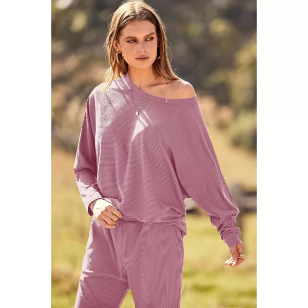 imagePRETTYGARDEN Womens Fashion Outfits 2 Piece Sweatsuit Solid Color Long Sleeve Pullover Long PantsPink