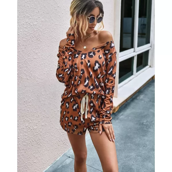 imagePRETTYGARDEN Womens Tie Dye Printed Pajamas Set Long Sleeve Tops With Shorts Lounge Set Casual TwoPiece SleepwearCheetahrust