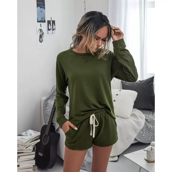 imagePRETTYGARDEN Womens Tie Dye Printed Pajamas Set Long Sleeve Tops With Shorts Lounge Set Casual TwoPiece SleepwearSolidgreen