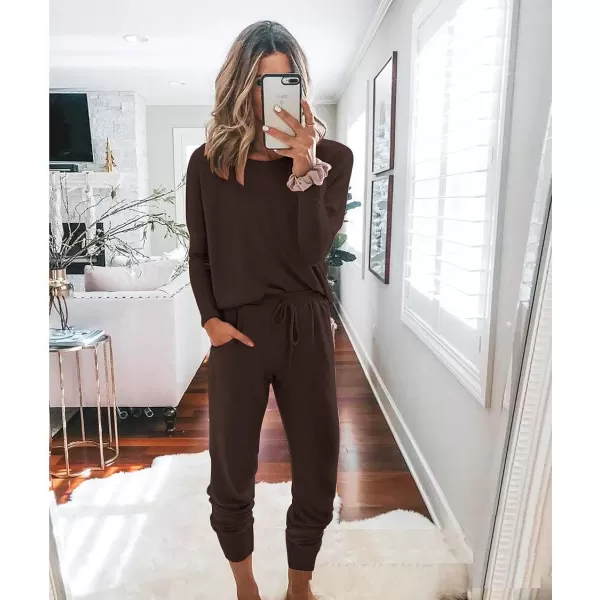 imagePRETTYGARDEN Womens Two Piece Outfit Long Sleeve Crewneck Pullover Tops And Long Pants TracksuitBrown