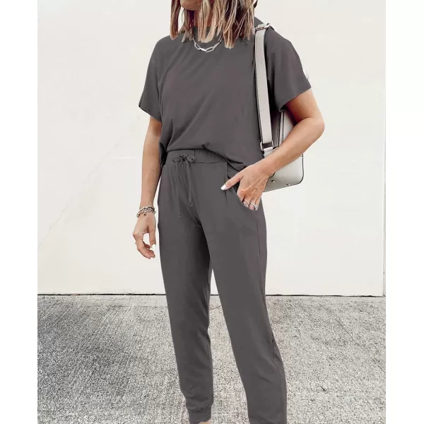 imagePRETTYGARDEN Womens Two Piece Outfit Short Sleeve Pullover with Drawstring Long Pants Tracksuit Jogger SetGrey