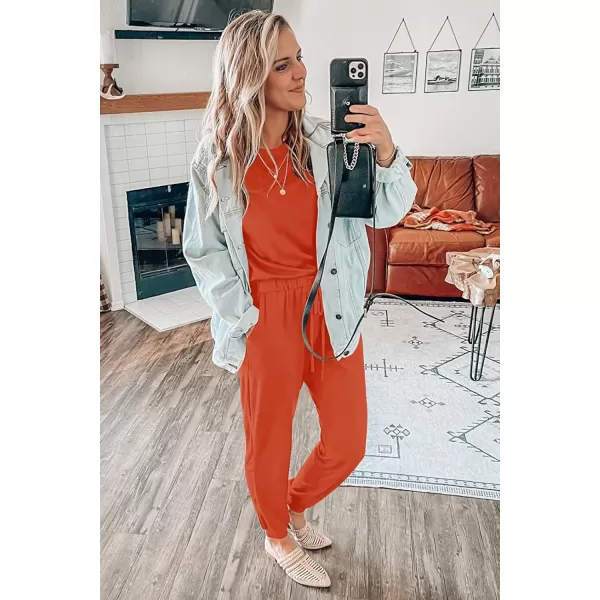 imagePRETTYGARDEN Womens Two Piece Outfit Short Sleeve Pullover with Drawstring Long Pants Tracksuit Jogger SetOrange Red