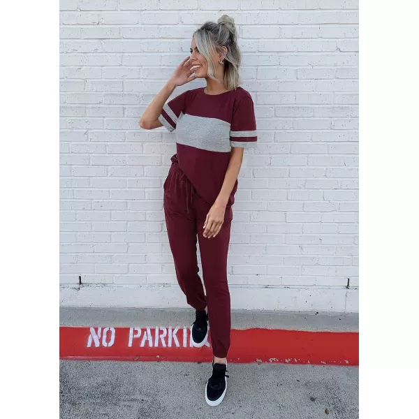 imagePRETTYGARDEN Womens Two Piece Outfit Short Sleeve Pullover with Drawstring Long Pants Tracksuit Jogger SetStriped Wine Red