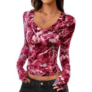 imagePRETTYGARDEN Womens Long Sleeve T Shirts 2025 Fall Trendy Deep V Neck Slim Fit Basic Crop Tops Casual Going Out TopRed Floral